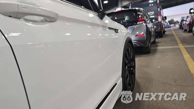 2021 Volkswagen Tiguan SE R-Line Black - zdjęcie 21 z 32 - miniatura