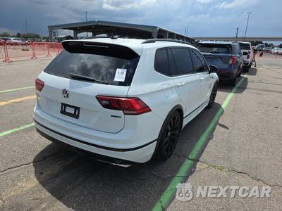 2021 Volkswagen Tiguan SE R-Line Black - zdjęcie 4 z 32 - miniatura