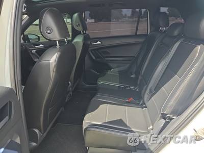 2021 Volkswagen Tiguan SE R-Line Black - zdjęcie 13 z 32 - miniatura