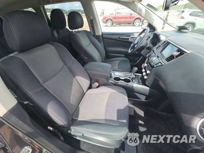 2017 Nissan Pathfinder SV - zdjęcie 8 z 27 - miniatura