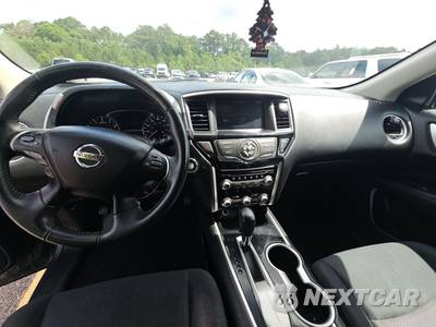 2017 Nissan Pathfinder SV - zdjęcie 11 z 27 - miniatura