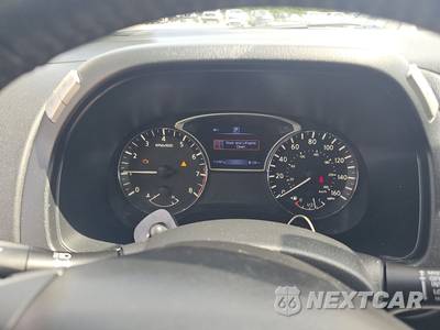 2017 Nissan Pathfinder SV - zdjęcie 12 z 27 - miniatura