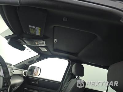 2025 Toyota Sequoia SR5 - zdjęcie 19 z 25 - miniatura