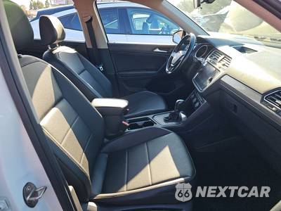 2019 Volkswagen Tiguan SE - zdjęcie 8 z 35 - miniatura