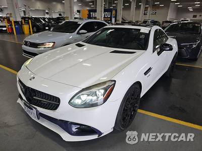 2017 Mercedes-Benz AMG SLC 43 - zdjęcie 1 z 32 - miniatura