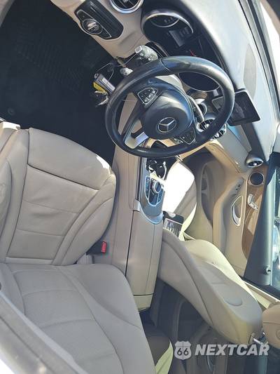2018 Mercedes-Benz GLC 300 - zdjęcie 7 z 37 - miniatura