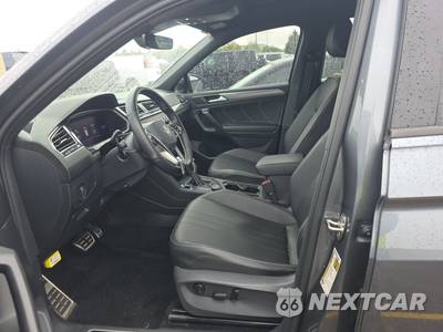 2023 Volkswagen Tiguan SE R-Line Black - zdjęcie 7 z 30 - miniatura