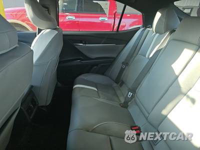 2026 Toyota Camry SE - zdjęcie 19 z 25 - miniatura