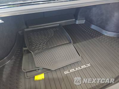 2026 Toyota Camry SE - zdjęcie 23 z 25 - miniatura