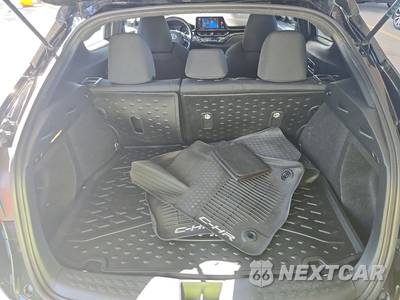 2018 Toyota C-HR XLE Premium - zdjęcie 16 z 34 - miniatura
