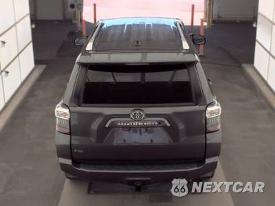 2015 Toyota 4Runner SR5 - zdjęcie 5 z 54 - miniatura