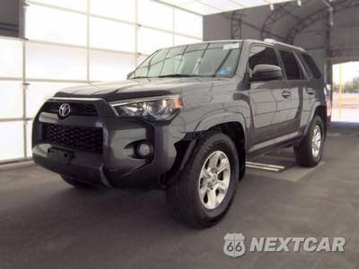 2015 Toyota 4Runner SR5 - zdjęcie 1 z 54 - miniatura