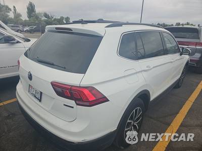 2021 Volkswagen Tiguan SE - zdjęcie 4 z 53 - miniatura