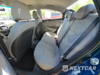 2016 Hyundai Accent SE Sedan - zdjęcie 13 z 17 - miniatura