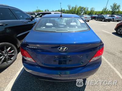 2016 Hyundai Accent SE Sedan - zdjęcie 16 z 17 - miniatura
