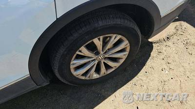 2018 Volkswagen Tiguan SE - zdjęcie 29 z 31 - miniatura