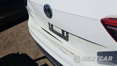 2018 Volkswagen Tiguan SE - zdjęcie 21 z 31 - miniatura