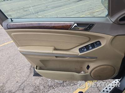 2010 Mercedes-Benz ML 350 - zdjęcie 9 z 18 - miniatura