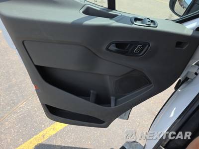 2025 Ford Transit 250 Cargo Van Low Roof 130.0" WB - zdjęcie 9 z 23 - miniatura