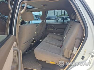 2004 Toyota Sequoia SR5 - zdjęcie 13 z 35 - miniatura