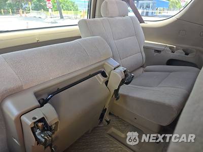 2004 Toyota Sequoia SR5 - zdjęcie 14 z 35 - miniatura