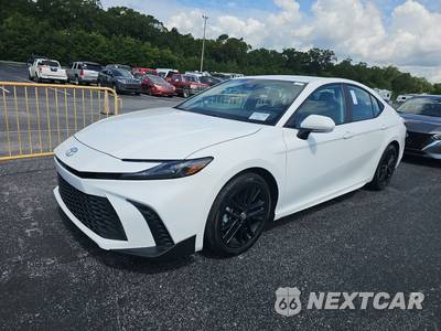2026 Toyota Camry SE - zdjęcie 1 z 21 - miniatura