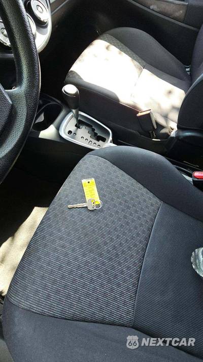 2015 Toyota Yaris L - zdjęcie 18 z 33 - miniatura