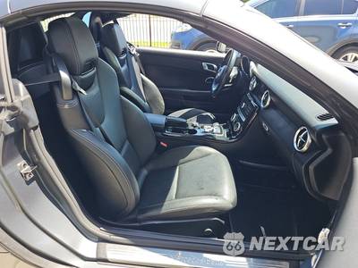 2019 Mercedes-Benz SLC 300 - zdjęcie 8 z 32 - miniatura