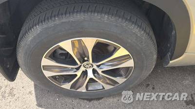 2023 Toyota Highlander XLE - zdjęcie 33 z 33 - miniatura