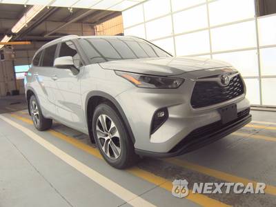 2023 Toyota Highlander XLE - zdjęcie 3 z 33 - miniatura