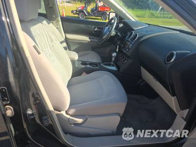 2015 Nissan Rogue Select S - zdjęcie 8 z 18 - miniatura