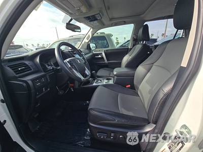 2019 Toyota 4Runner SR5 Premium - zdjęcie 7 z 29 - miniatura