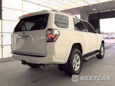 2019 Toyota 4Runner SR5 Premium - zdjęcie 4 z 29 - miniatura