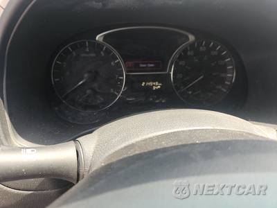 2014 Nissan Pathfinder SL - zdjęcie 12 z 35 - miniatura
