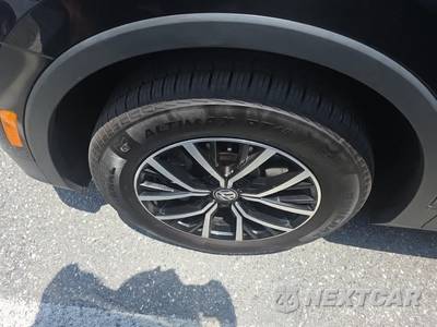 2021 Volkswagen Tiguan SE - zdjęcie 8 z 21 - miniatura