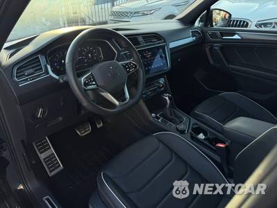 2024 Volkswagen Tiguan SEL R-Line - zdjęcie 8 z 28 - miniatura
