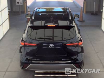2026 Toyota Highlander Platinum - zdjęcie 6 z 26 - miniatura