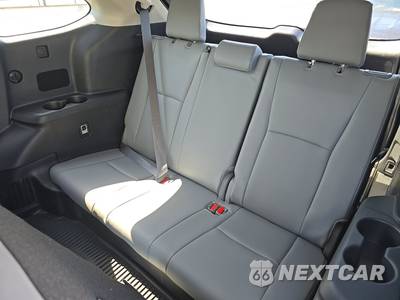 2026 Toyota Highlander Hybrid Limited - zdjęcie 20 z 26 - miniatura