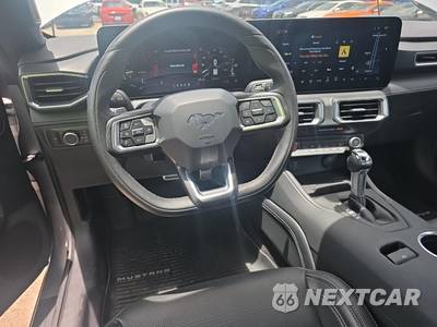 2024 Ford Mustang GT Premium Coupe - zdjęcie 14 z 21 - miniatura