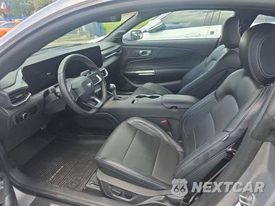 2024 Ford Mustang GT Premium Coupe - zdjęcie 13 z 21 - miniatura