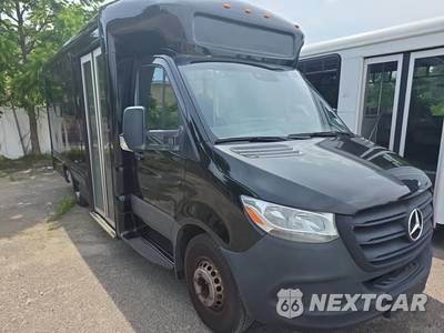 2022 Mercedes-Benz Sprinter 4500 Cab Chassis DRW - zdjęcie 3 z 21 - miniatura