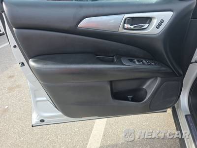 2017 Nissan Pathfinder SL - zdjęcie 9 z 19 - miniatura