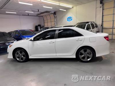 2014 Toyota Camry SE Sport - zdjęcie 6 z 24 - miniatura