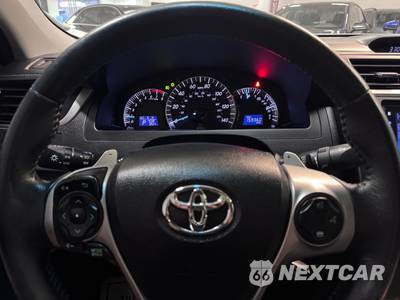 2014 Toyota Camry SE Sport - zdjęcie 13 z 24 - miniatura
