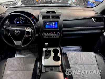 2014 Toyota Camry SE Sport - zdjęcie 14 z 24 - miniatura