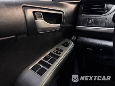 2014 Toyota Camry SE Sport - zdjęcie 20 z 24 - miniatura