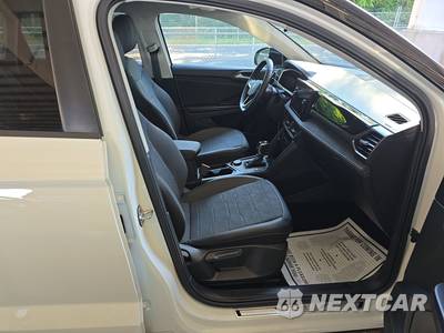 2025 Volkswagen Taos SE Black - zdjęcie 8 z 22 - miniatura