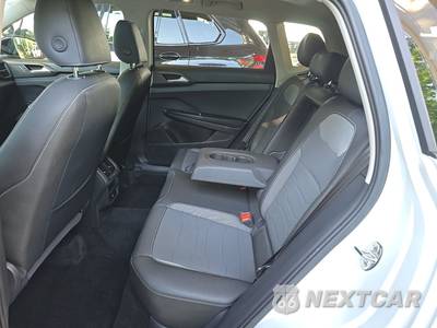 2025 Volkswagen Taos SE Black - zdjęcie 13 z 22 - miniatura