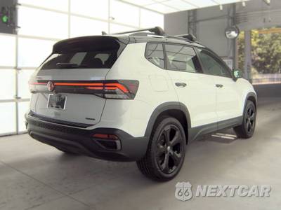 2025 Volkswagen Taos SE Black - zdjęcie 4 z 22 - miniatura