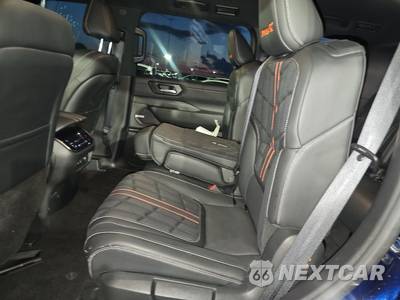 2025 Nissan Armada PRO-4X - zdjęcie 13 z 23 - miniatura